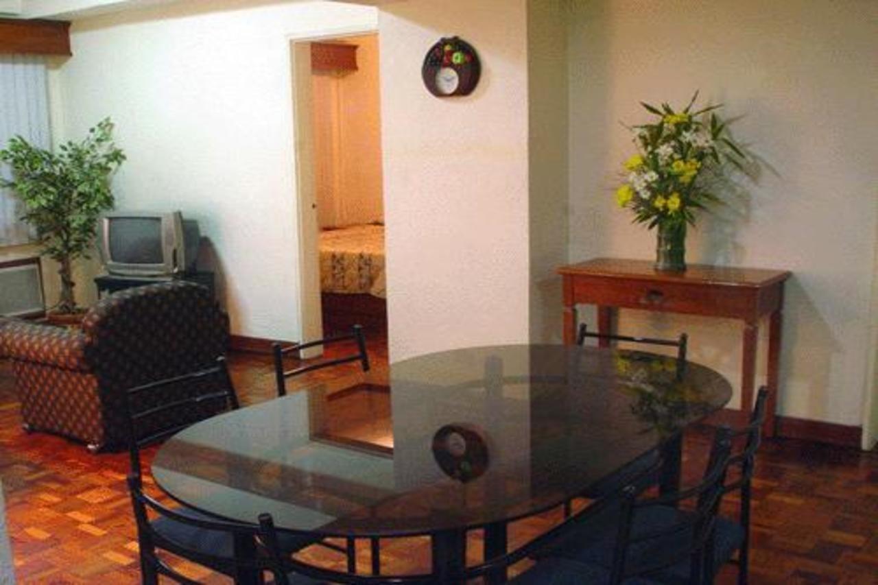 Citadel Inn Makati Makati City Luaran gambar