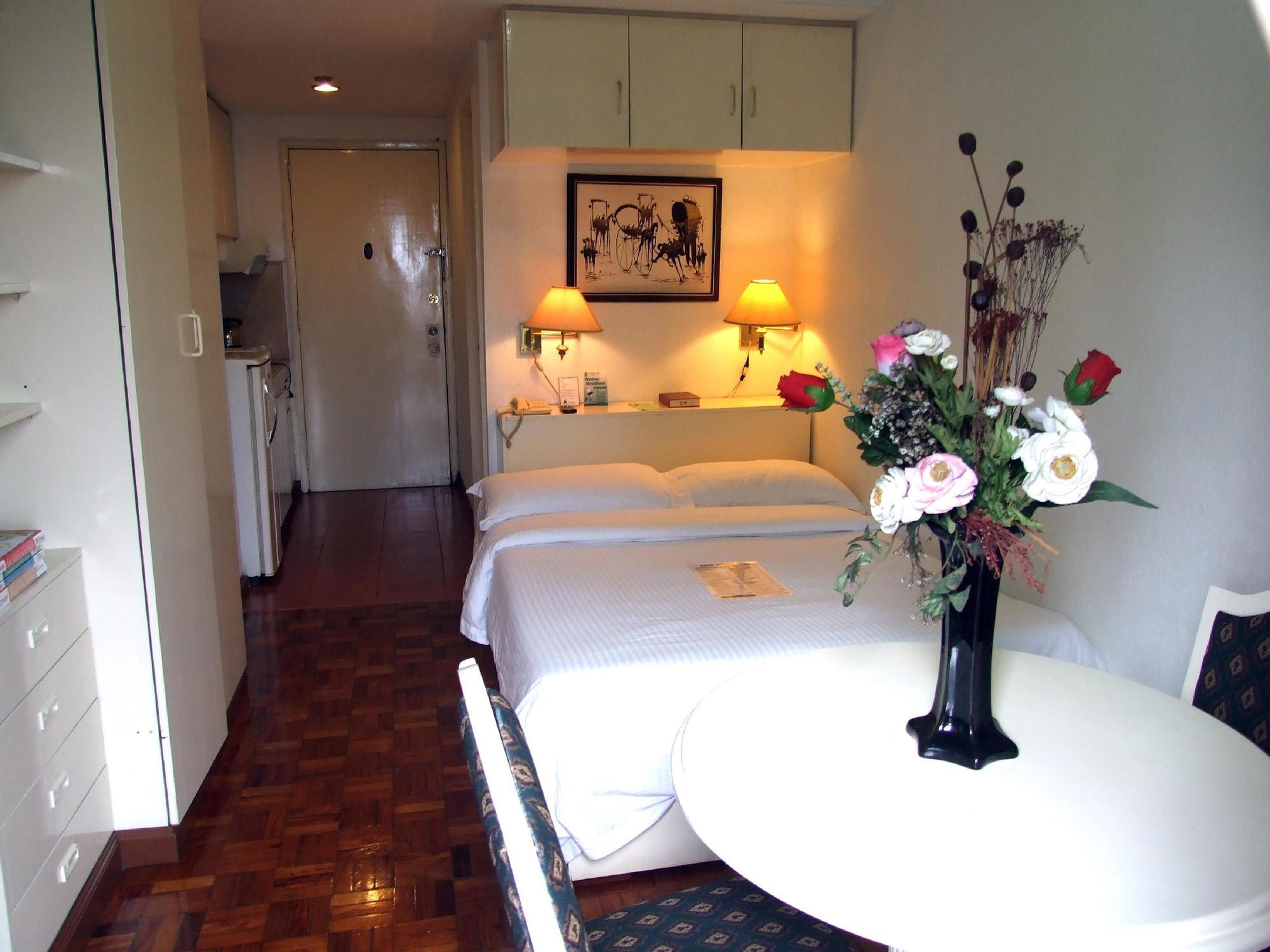 Citadel Inn Makati Makati City Luaran gambar
